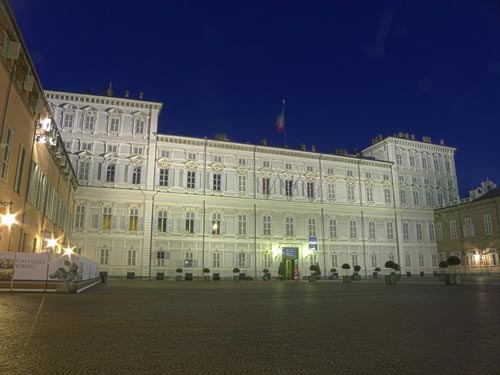 Palazzo reale facciata esterna