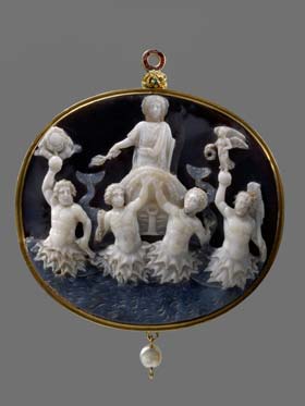 6a cammeo dazio con imperatore augusto su cocchio trainato da tritoni