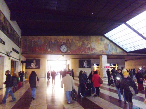 Affresco “Partenze” di G. Talani