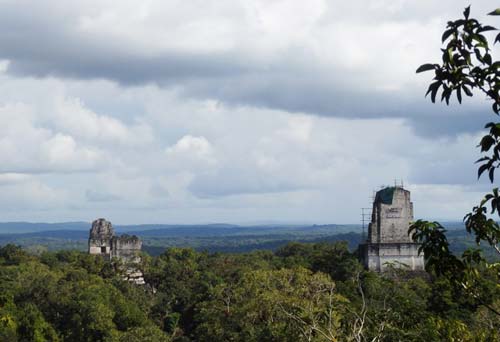 4 tikal guatemala-templi