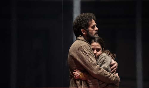 Giacinto Palmarini e Federica Sandrini durante le prove di Zio Vanja al Teatro Mercadante di Napoli