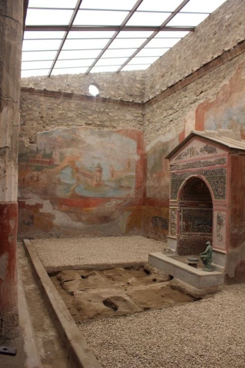 Domus fontana piccola