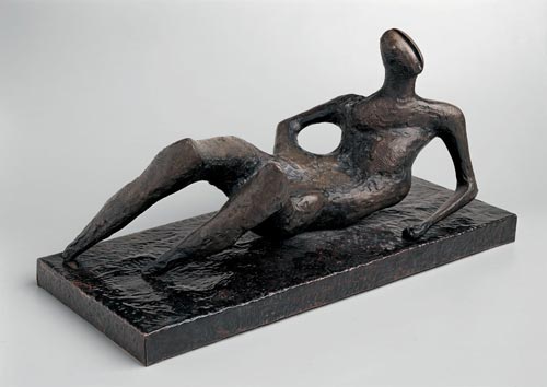 9 henry moore reclining figure 1957-