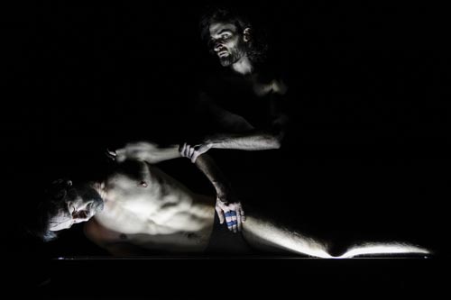 1 neons-coreografie p saire-foto philippe weissbrodt