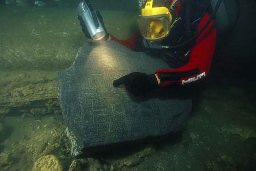 6 naos delle decadi frammento-foto christoph gerigk