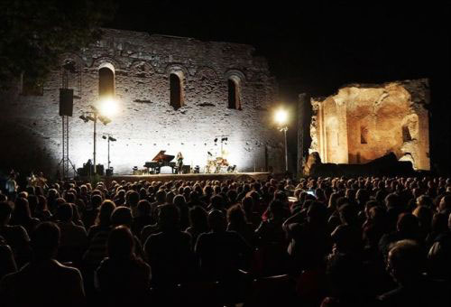 Basilica parco-archeologico-di-scolacium5