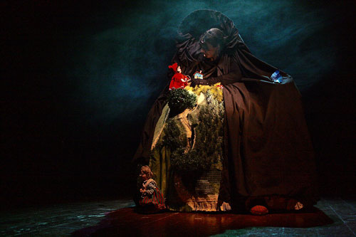 Teatro-delle-briciole-parma-cappuccetto-rosso