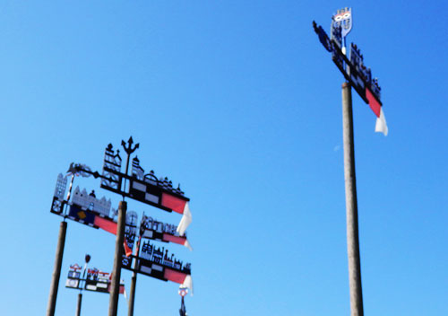 4 caratteristiche banderuole che ornavano gli alberi delle barche da pesca di nida-donata brugioni