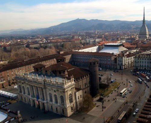 Teatro Regio di Torino in una veduta dal grattacielo