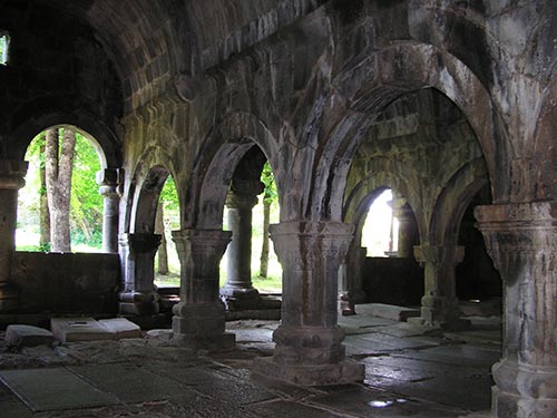 6 gavit nel monastero di sanahin--foto donata brugioni