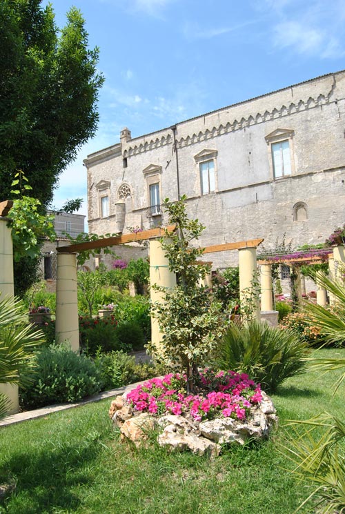 7 museo palazzo d avalos giardino napoletano