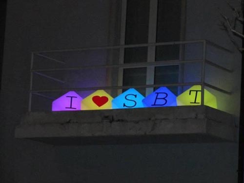 Installazione-in-palazzina-azzurra