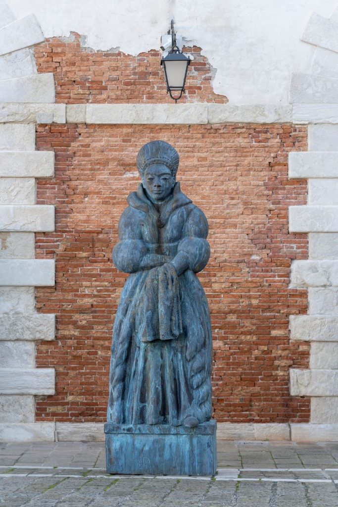 Questa immagine ha l'attributo alt vuoto; il nome del file è iv_genealogies_1-683x1024.jpg